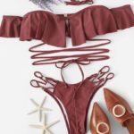 Flor - Cut-Out Bikini with Bold Floral Patterns