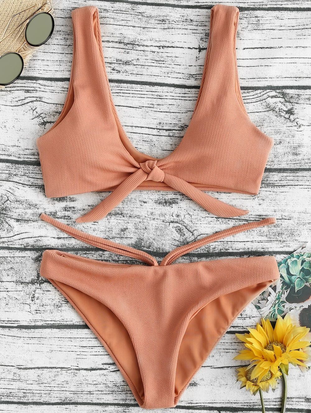 Giulia - Cut-Out Bikini with Minimalist Design